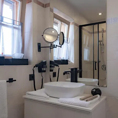 Silbertal Hotel 4*