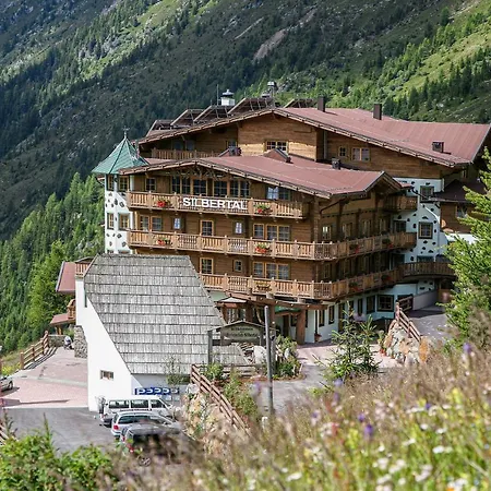 Silbertal 4*
